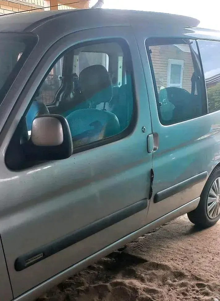 Gebraucht Citroën e-Berlingo 75 PS (55 kW) 2000 Silber Van / Kleinbus