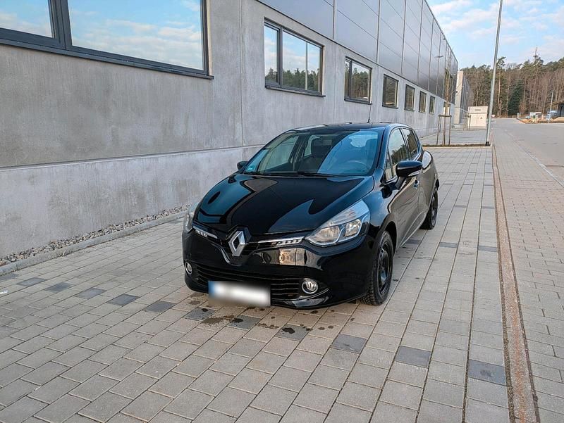 Gebraucht Renault Clio IV Experience 90 PS (66 kW) 2015 Schwarz Kleinwagen