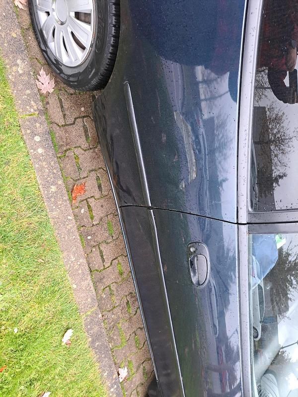 Gebraucht Mazda 323 88 PS (64 kW) 1996 Grün Coupé