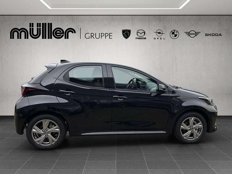 Neu Mazda 2 Exclusive 116 PS (85 kW) 2025 Opera black Kleinwagen
