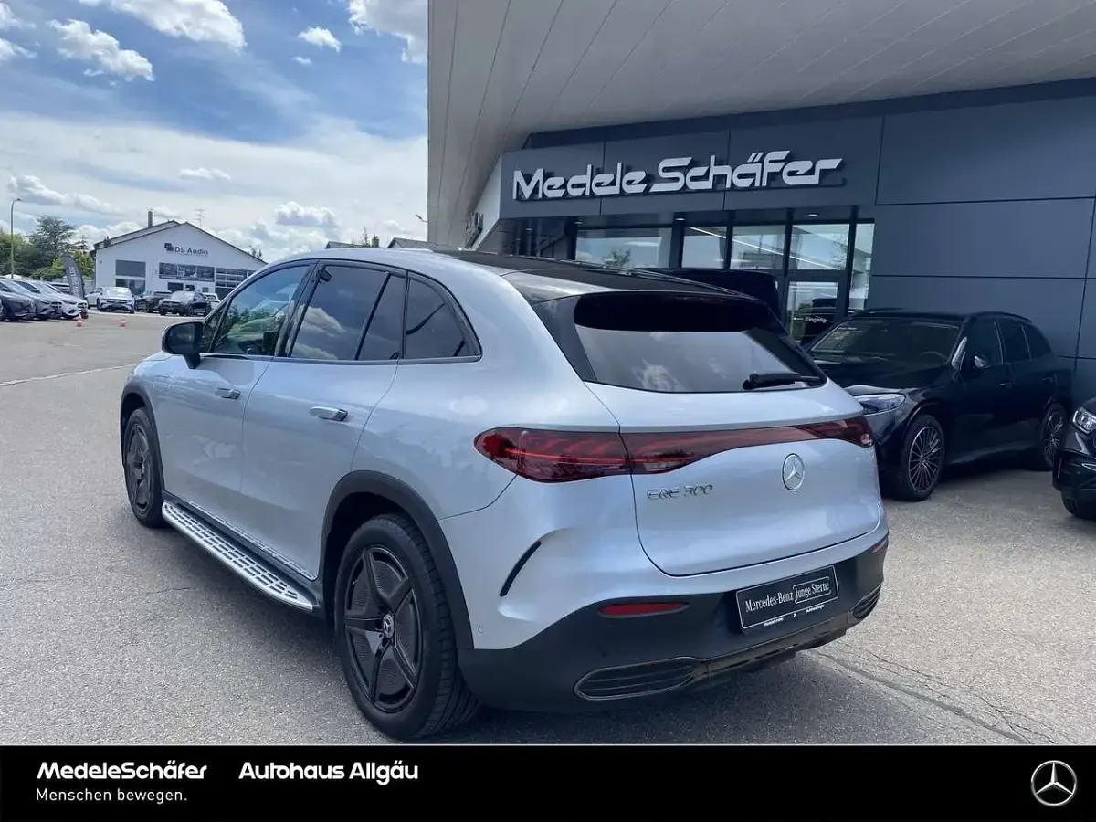 Gebraucht Mercedes EQE300 AMG 244 kW (333 PS) 2024 Hightechsilber (metallic) SUV