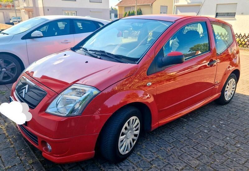 Rot Gebraucht 2006 Citroën C2 Kleinwagen | 1.999 € - Bild 1/4