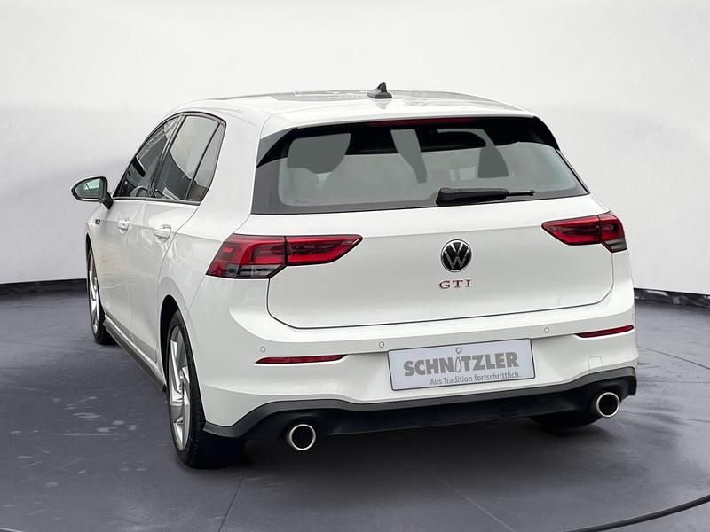 Gebraucht VW Golf VIII GTI 245 PS (180 kW) 2022 Weiß Limousine