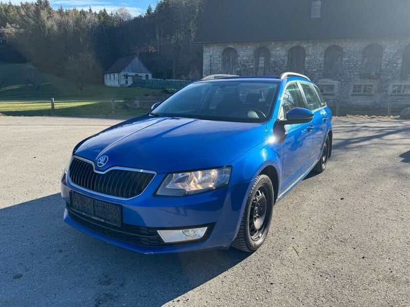 Blau Gebraucht 2014 Skoda Octavia Elegance Limousine | 4.900 € (Superpreis) - Bild 1/4