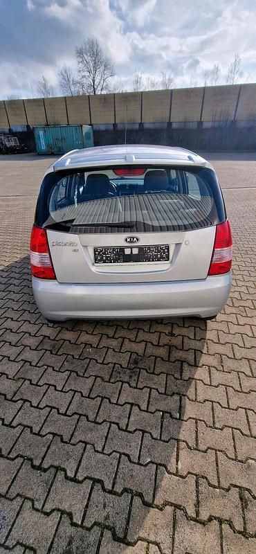 Gebraucht Kia Picanto 65 PS (47 kW) 2006 Silber Kleinwagen