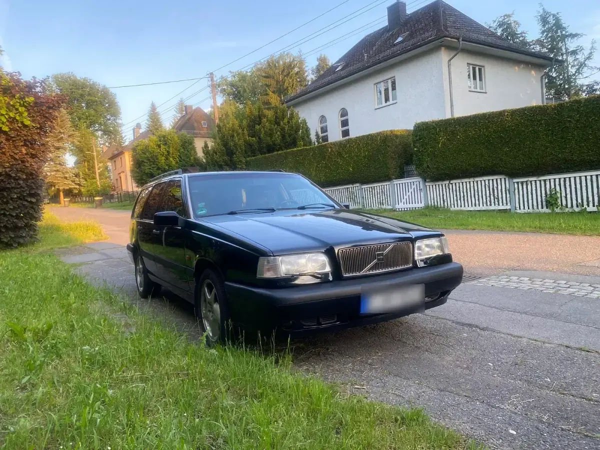 Gebraucht Volvo 850 226 PS (166 kW) 1994 Schwarz Kombi