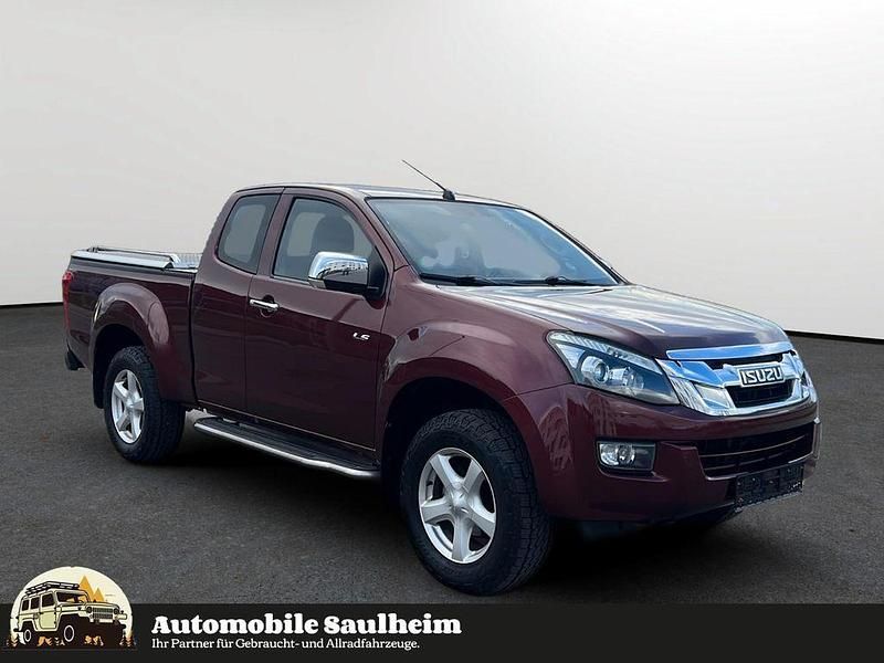 Second-hand Isuzu D-Max 163 CP (119 kW) 2013 Roșu SUV