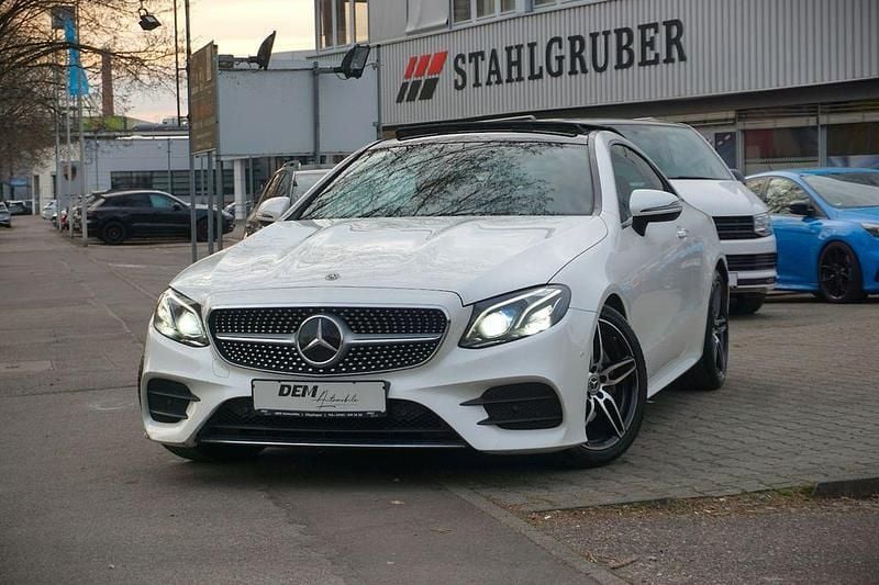 Gebraucht Mercedes E300 AMG 245 PS (180 kW) 2018 Weiß Coupé