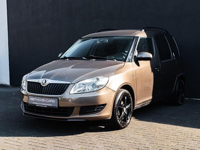 Gebraucht Skoda Fabia Elegance 69 PS (50 kW) 2015 Braun Kombi