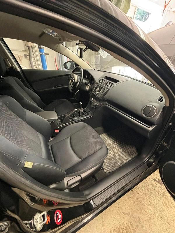 Gebraucht Mazda 6 163 PS (119 kW) 2010 Schwarz Kombi