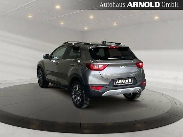 Gebraucht Kia Stonic 120 PS (88 kW) 2024 Blau (bathysblau) SUV