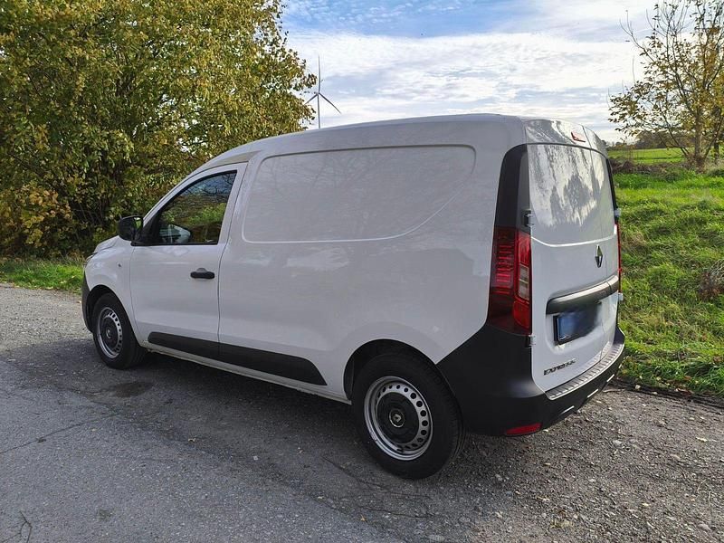 Gebraucht Renault Express 95 PS (69 kW) 2024 Weiß Van / Kleinbus