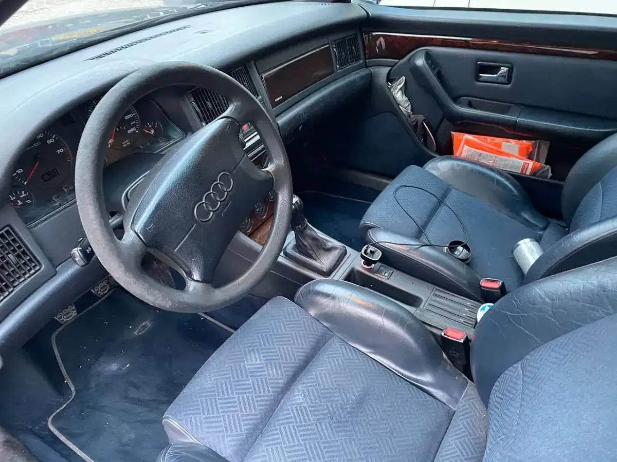 Gebraucht Audi Cabriolet 150 PS (110 kW) 1995 Blau Cabrio