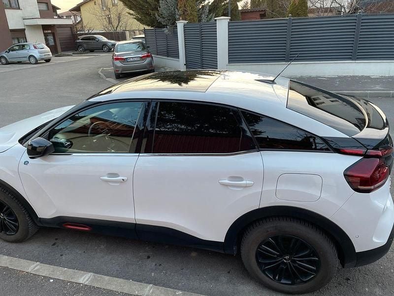 Gebraucht Citroën e-C4 100 kW (136 PS) 2021 Weiß Limousine