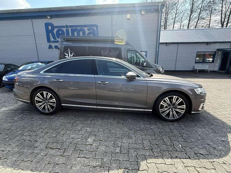 Gebraucht Audi A8 Sport 286 PS (210 kW) 2018 Terragrau metallic Limousine