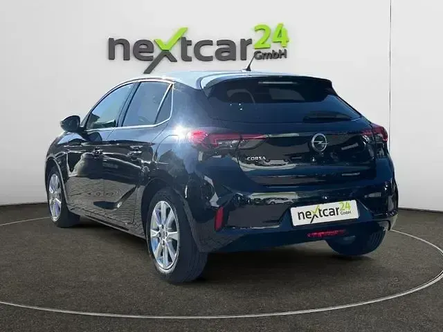 Używany Opel Corsa Elegance 101 KM (74 kW) 2021 Czarny Hatchback