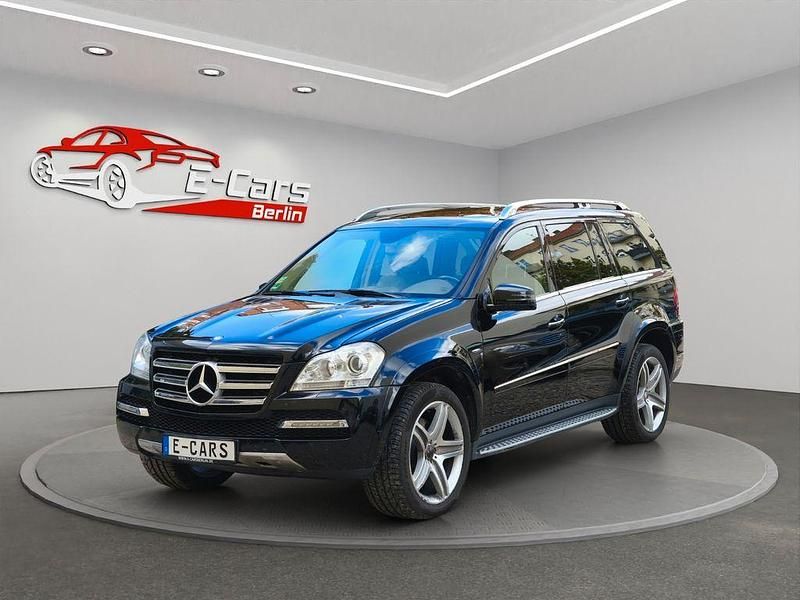 Schwarz Gebraucht 2011 Mercedes GL500 SUV | 21.990 € (Teuer) - Bild 1/3