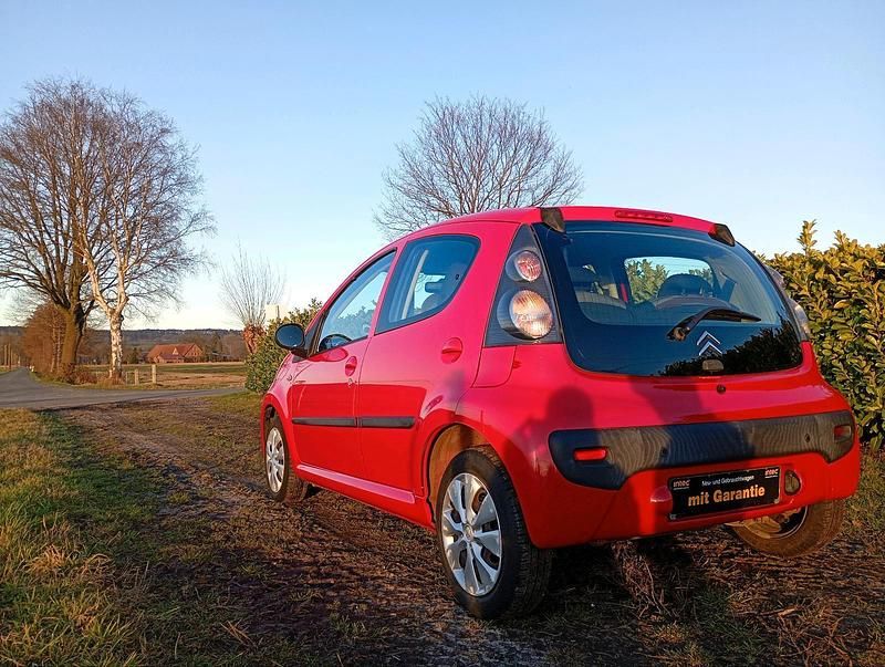 Gebraucht Citroën C1 68 PS (50 kW) 2009 Rot Kleinwagen