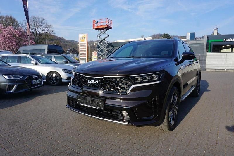Gebraucht Kia Sorento Platinum 179 PS (131 kW) 2022 Be2 essencebraun SUV