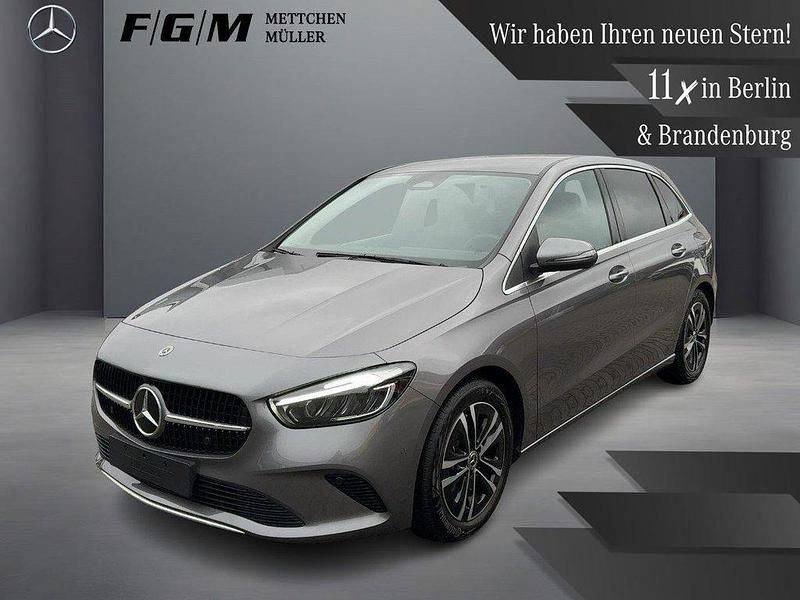 Mountaingrau metallic Gebraucht 2024 Mercedes B200 Progressive Van / Kleinbus | 32.970 € (Etwas zu teuer) - Bild 1/4