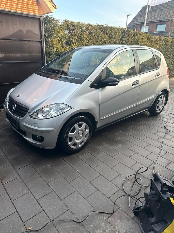 Silber Gebraucht 2006 Mercedes A150 Kombi | 5.900 € (Teuer) - Bild 1/4