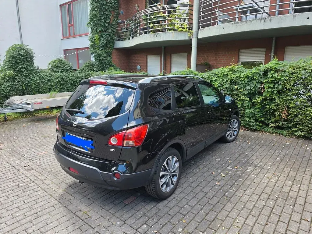 Gebraucht Nissan Qashqai +2 I-Way 150 PS (110 kW) 2010 Schwarz SUV