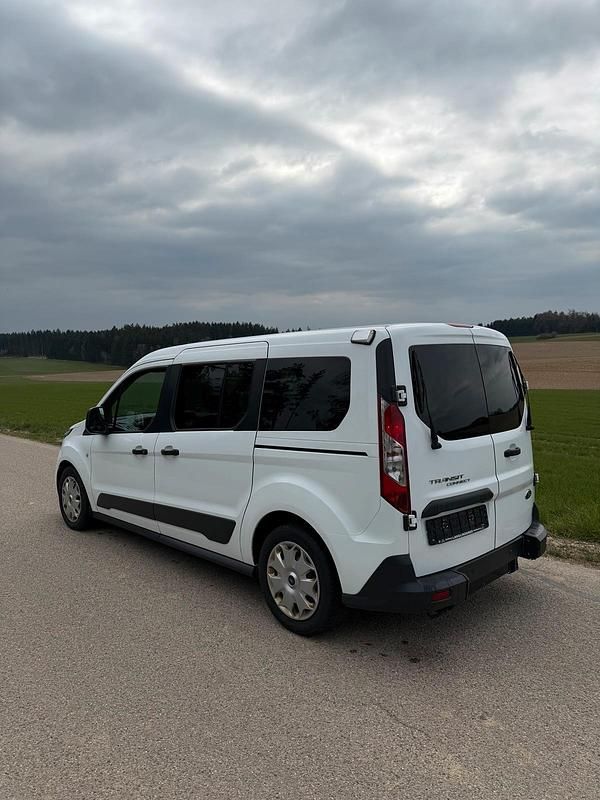 Second-hand Ford Transit Connect 101 CP (74 kW) 2018 Alb Monovolum