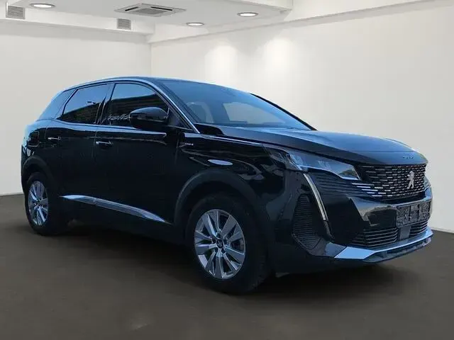 Gebraucht Peugeot 3008 Allure 299 PS (219 kW) 2022 Schwarz SUV
