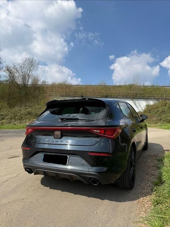 Gebraucht Cupra Leon 245 PS (180 kW) 2022 Schwarz Limousine