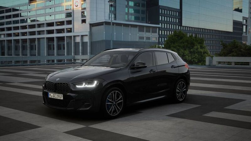 Black sapphire metallic Gebraucht 2022 BMW X2 Performance SUV | 33.855 € (Fairer Preis) - Bild 1/3