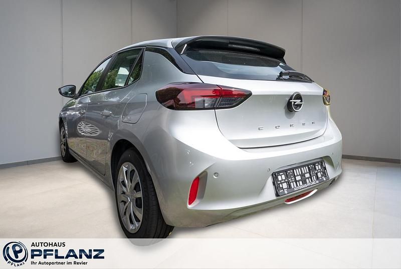 Gebraucht Opel Corsa Basis 75 PS (55 kW) 2024 Silber Kleinwagen