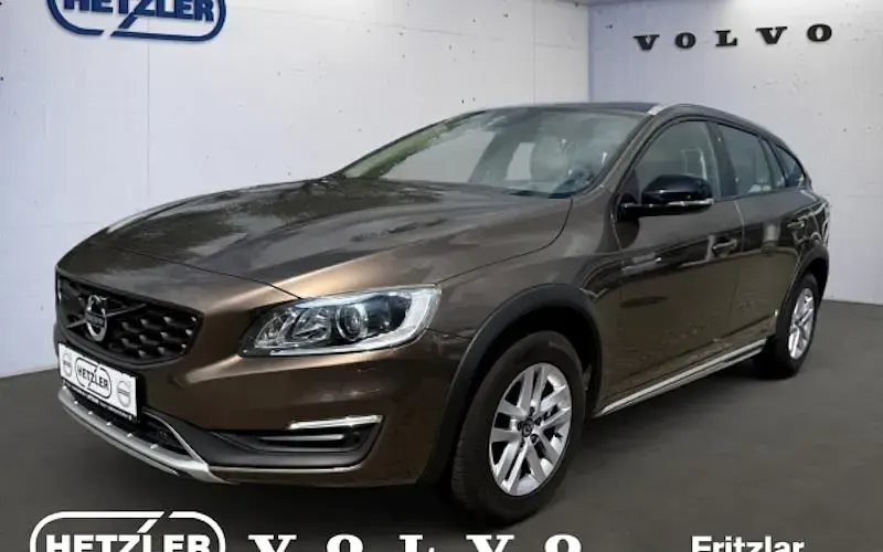 Brugt Volvo V60 CC Summum 150 HK (110 kW) 2016 Stationcar