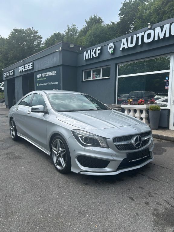 Silber Gebraucht 2015 Mercedes CLA180 AMG line Limousine | 17.987 € (Fairer Preis) - Bild 1/4