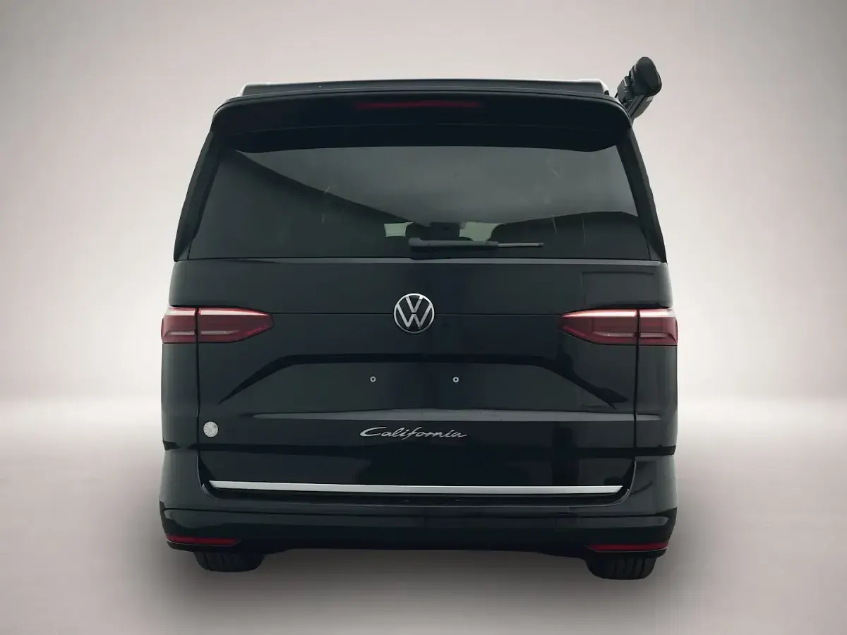 Neu VW California Beach 150 PS (110 kW) 2026 Schwarz Van