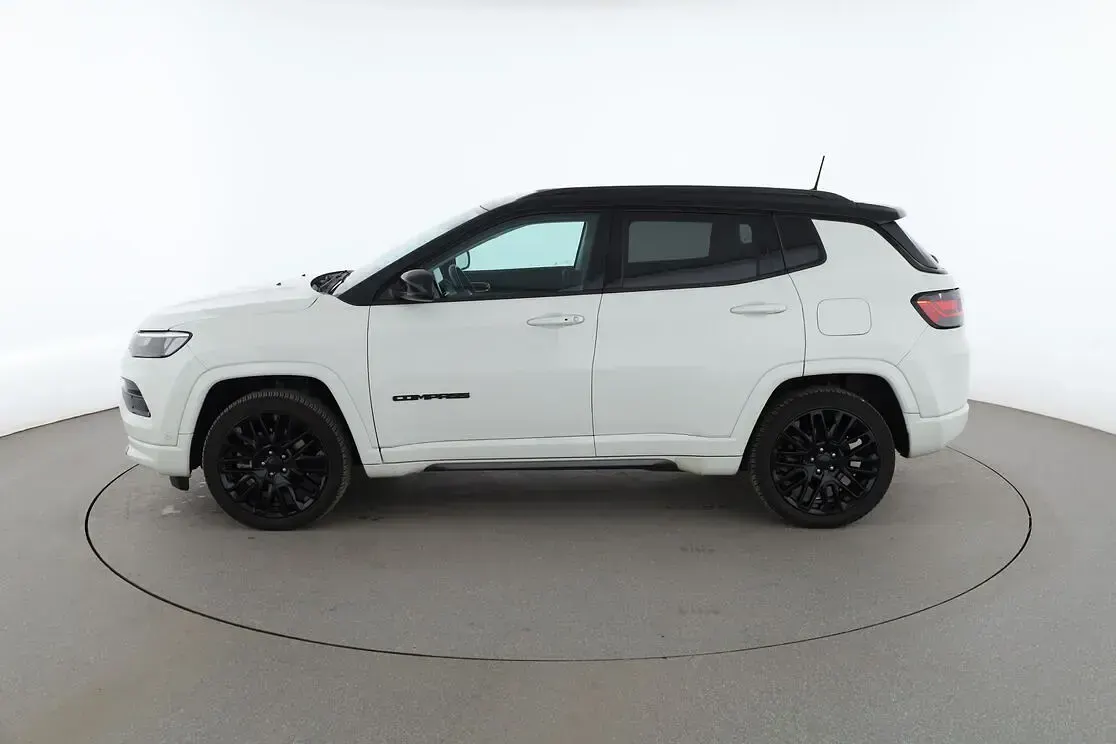 Käytetty Jeep Compass 2022 Valkoinen Katumaasturi