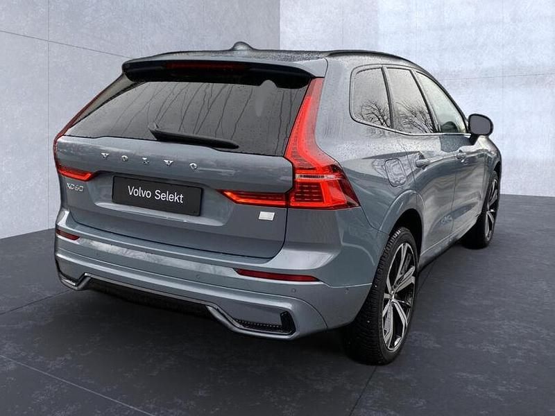 Gebraucht Volvo XC60 Ultimate 455 PS (334 kW) 2022 Thunder grey / (metallic) SUV