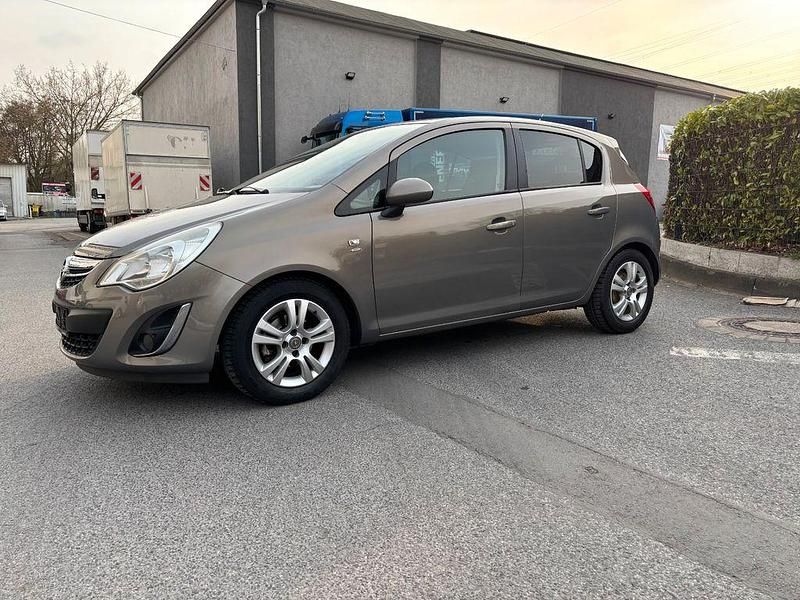 Gebraucht Opel Corsa Satellite 87 PS (63 kW) 2012 Grau Kleinwagen
