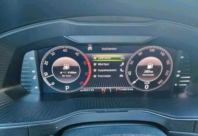 Gebraucht Skoda Superb Style 190 PS (139 kW) 2019 Grau Kombi