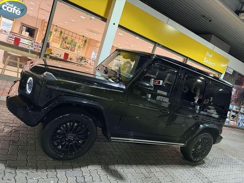 Gebraucht Mercedes G400 330 PS (242 kW) 2023 Schwarz SUV