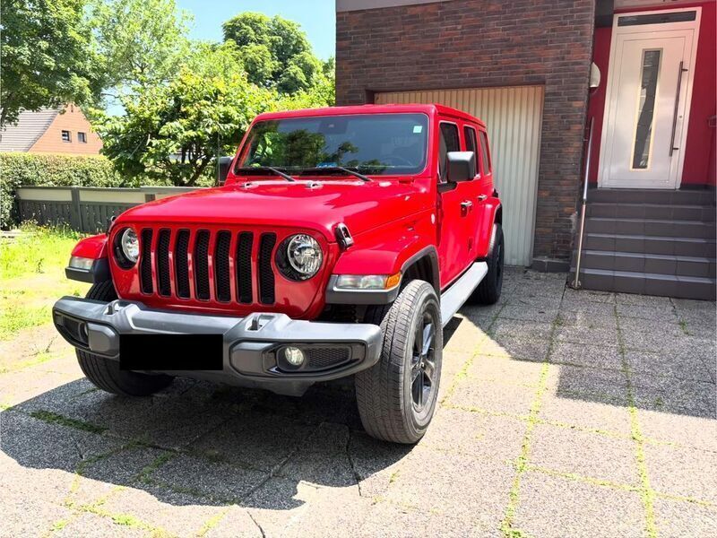 Rot Gebraucht 2019 Jeep Wrangler Sahara SUV | 42.900 € (Etwas zu teuer) - Bild 1/4