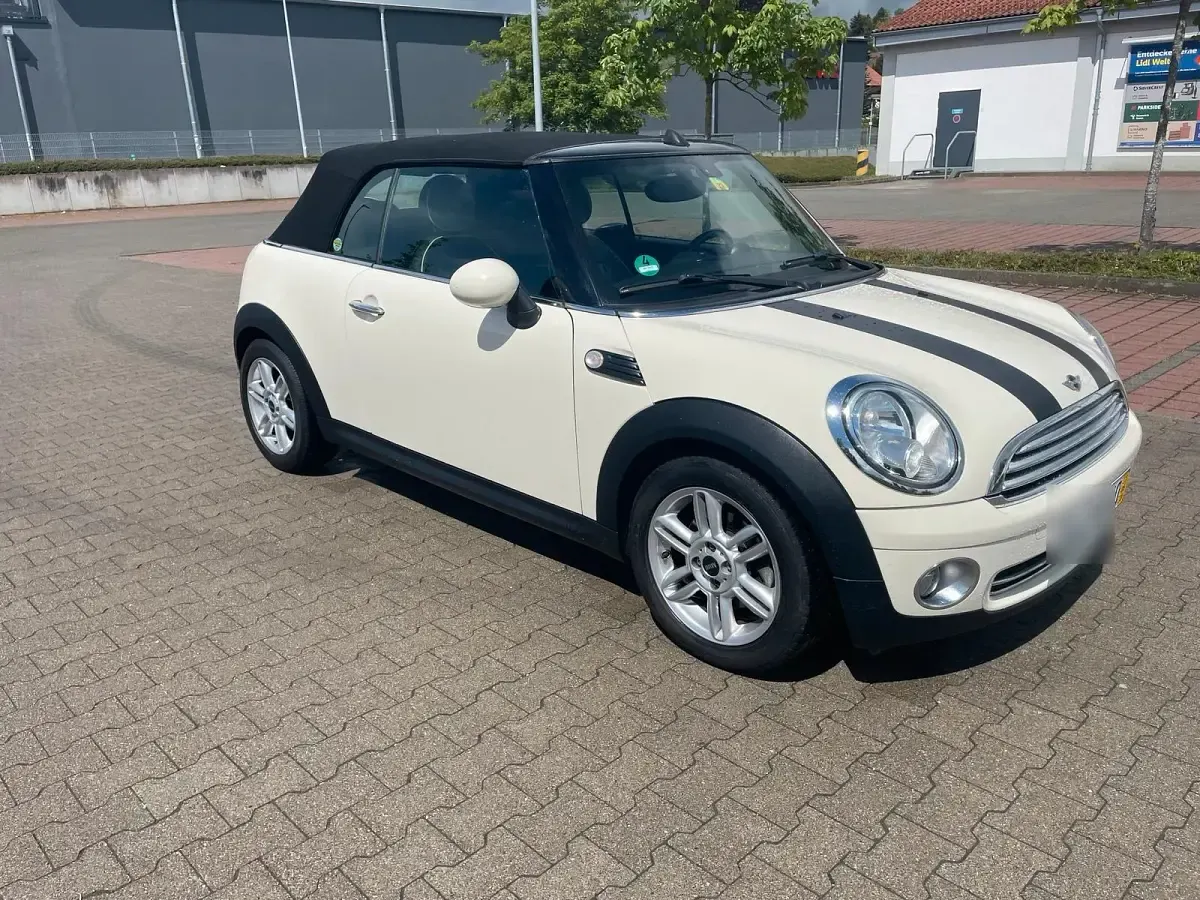 Gebraucht Mini Cooper Cabriolet 122 PS (89 kW) 2009 Beige Cabrio
