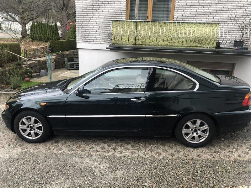 Gebraucht BMW 318 143 PS (105 kW) 2003 Grün Coupé
