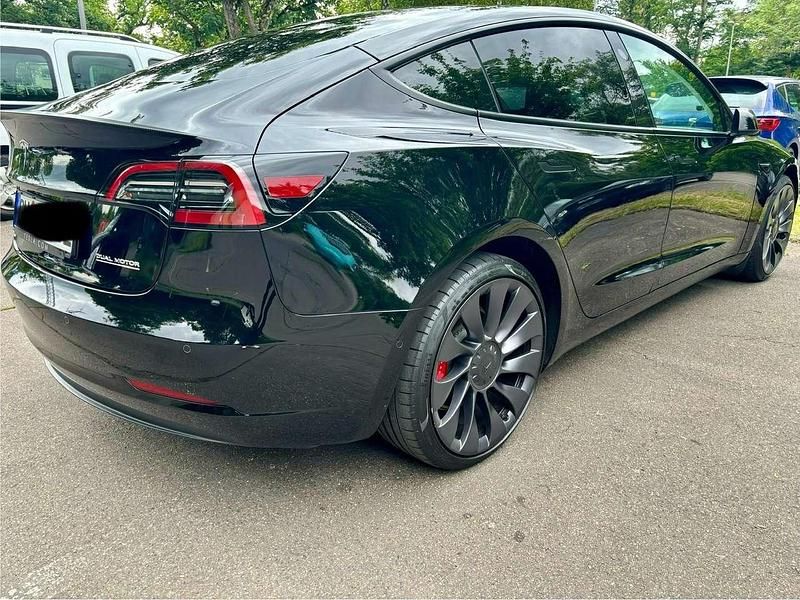 Gebraucht Tesla Model 3 377 kW (513 PS) 2022 Limousine