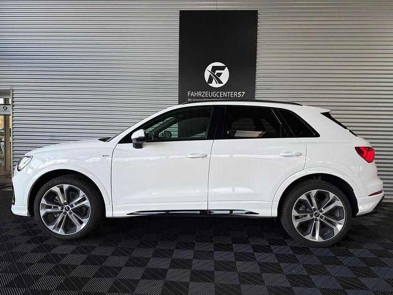 Gebraucht Audi Q3 S-Line 245 PS (180 kW) 2022 Ibis white SUV