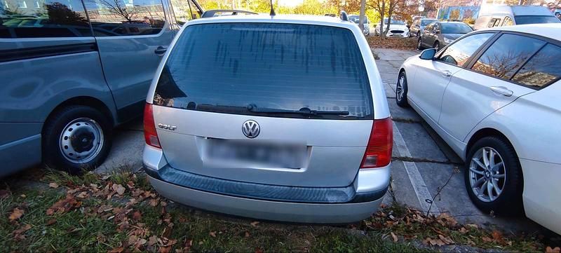 Silber Gebraucht 2003 VW Golf IV Kombi | 1.000 € (Guter Preis) - Bild 1/4