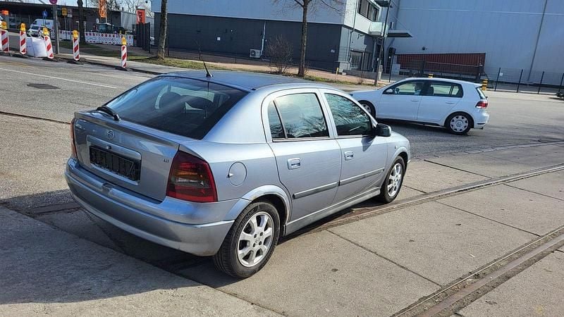 Gebraucht Opel Astra Elegance 84 PS (61 kW) 2004 Grau Limousine