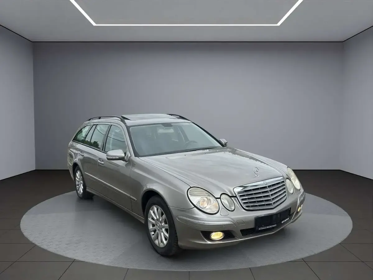 Gebraucht Mercedes E280 190 PS (139 kW) 2006 Cubanitsilber  metallic Kombi