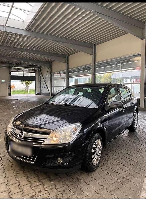 Schwarz Gebraucht 2009 Opel Astra Edition Limousine | 1.850 € (Guter Preis) - Bild 1/4