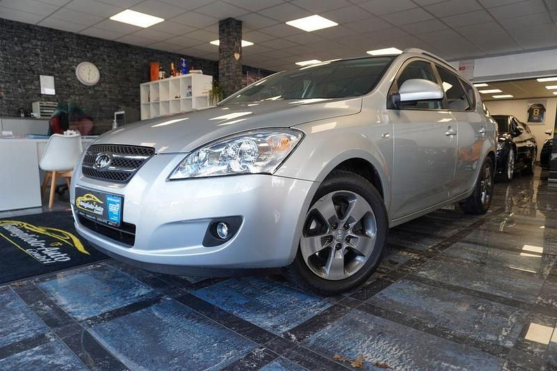 Gebraucht Kia Ceed 109 PS (80 kW) 2007 Silber Kleinwagen