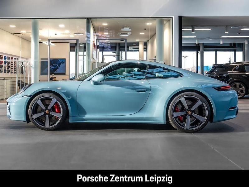 Neu Porsche 911 Carrera 4S 480 PS (353 kW) 2025 Blau Coupé
